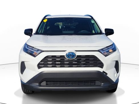 Certified 2024 Toyota RAV4 LE AWD/4WD image 2