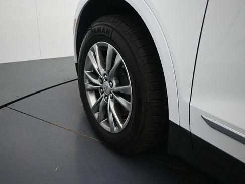 Used 2021 Cadillac XT5 Premium Luxury AWD/4WD image 13