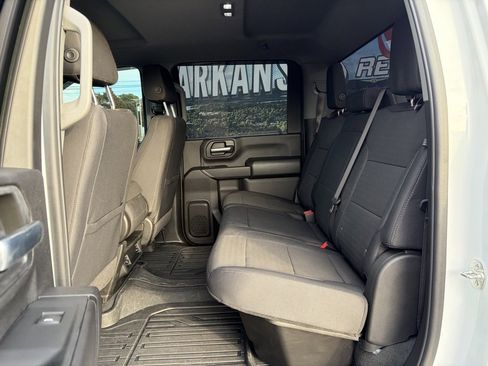 Used 2025 GMC Sierra 2500 Pro image 13