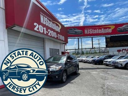 Used 2014 Toyota Highlander Plus