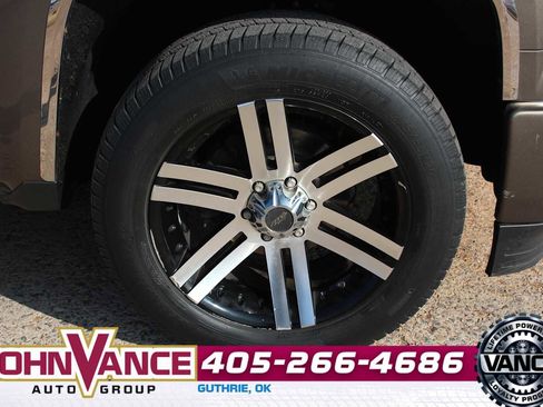 Used 2014 Chevrolet Silverado 1500 High Country w/ High Country Premium Package image 14