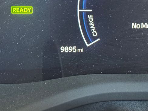 Used 2025 Toyota Camry LE image 38