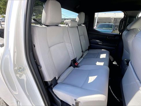 Used 2025 Toyota Tacoma SR5 RWD image 31