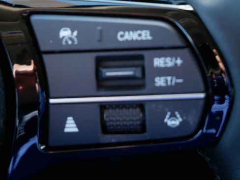 New 2026 Honda Pilot Touring image 17