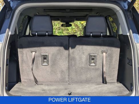 Used 2017 GMC Acadia SLT image 39