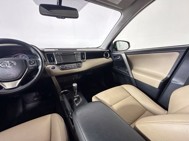 Used 2015 Toyota RAV4 Limited AWD/4WD image 24