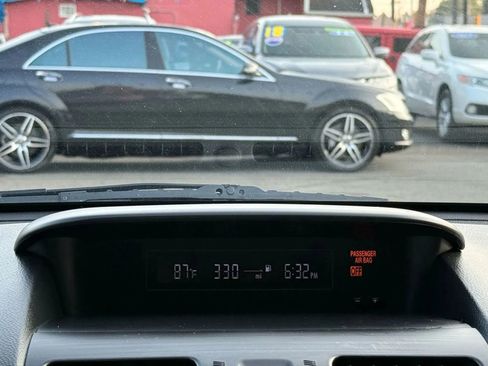 Used 2013 Subaru Crosstrek 2.0i Premium image 30