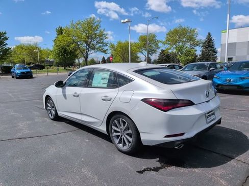 New 2026 Acura Integra FWD image 7
