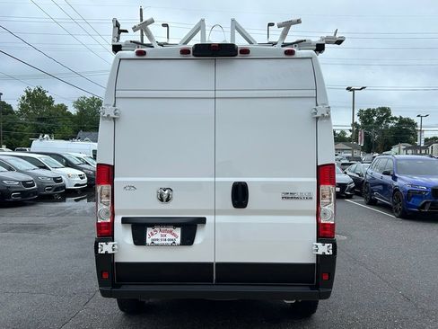 Used 2024 RAM ProMaster 2500 FWD image 6