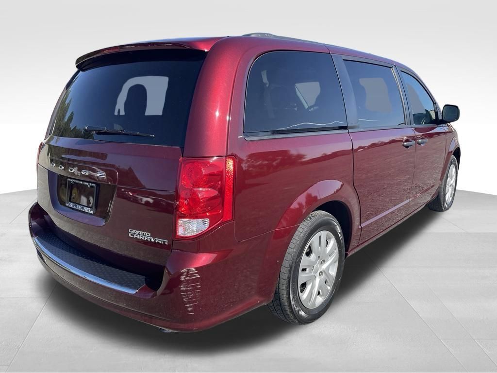Used 2019 Dodge Grand Caravan SE w/ UConnect Hands-Free Group FWD image 12
