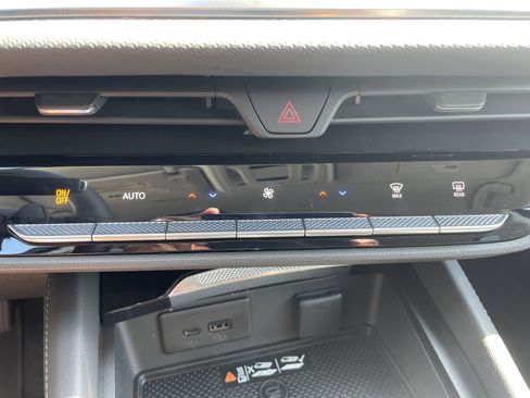 New 2025 Buick Envision Preferred image 30