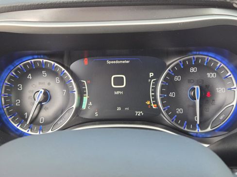 New 2026 Chrysler Pacifica Select image 17