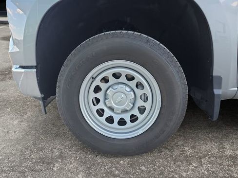 Used 2026 Chevrolet Silverado 1500 W/T w/ WT Safety Package image 9