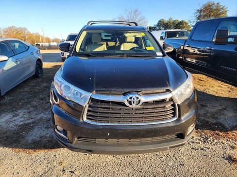 Used 2016 Toyota Highlander Limited image 40