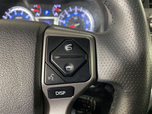 Used 2016 Toyota 4Runner SR5 image 19