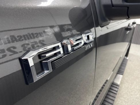 Used 2020 Ford F150 XLT image 9