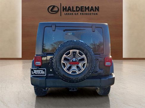 Used 2017 Jeep Wrangler Unlimited Rubicon w/ Dual Top Group image 5