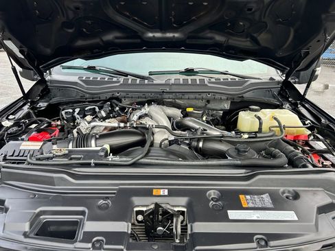 Used 2022 Ford F350 Platinum image 29
