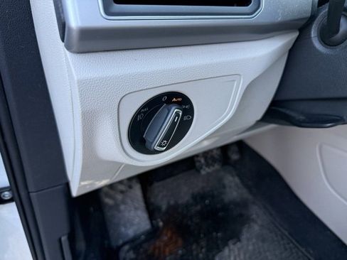 Used 2019 Volkswagen Atlas SE image 14