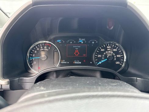 Used 2018 Ford F150 Lariat w/ Equipment Group 502A Luxury AWD/4WD image 14