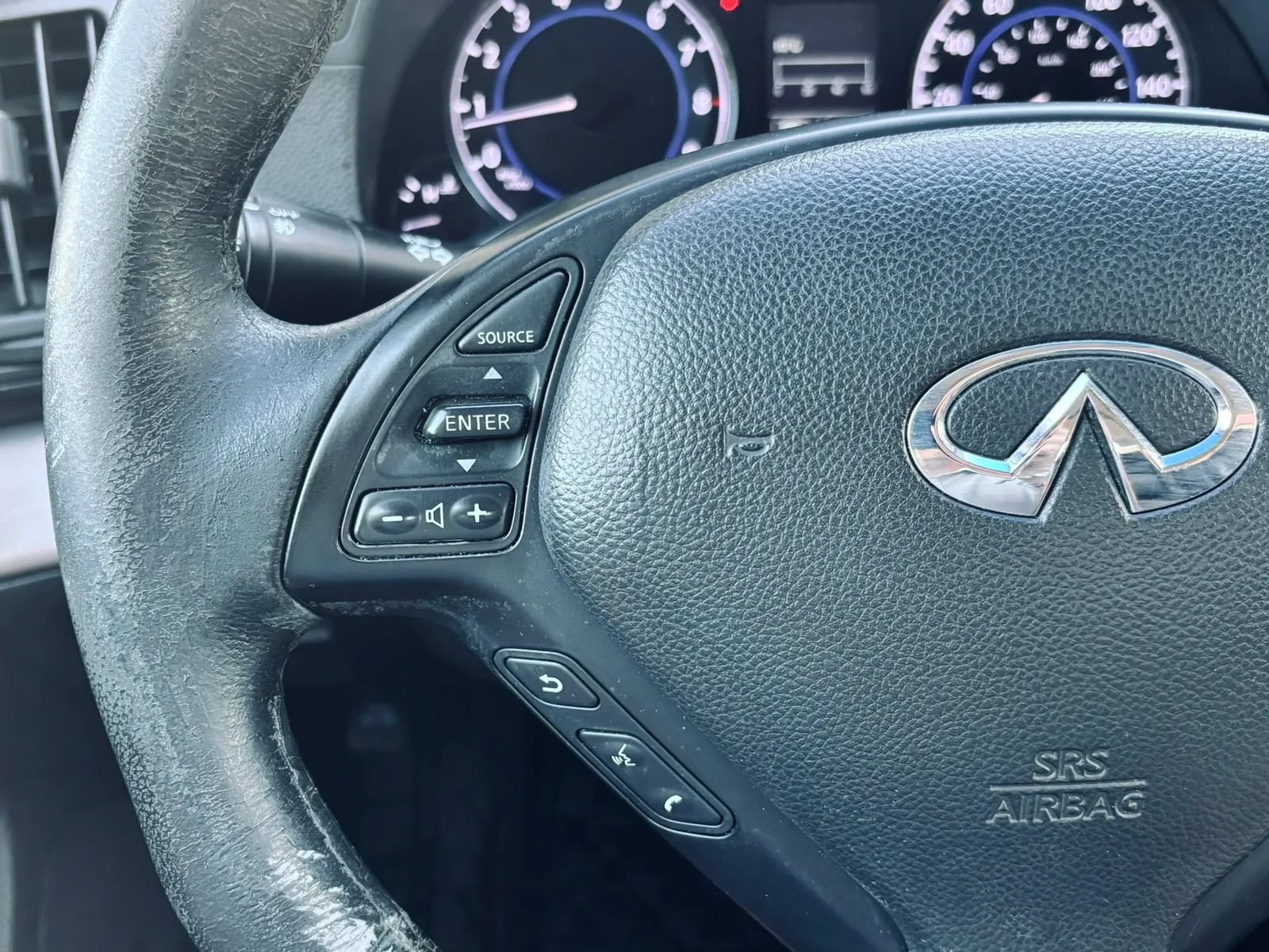 Used 2013 INFINITI G37 x Sedan w/ Premium Pkg AWD/4WD image 26