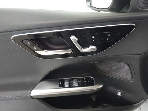 Certified 2026 Mercedes-Benz C 300 4MATIC Sedan image 6