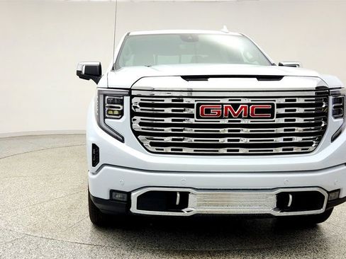 Used 2026 GMC Sierra 1500 Denali w/ Denali Reserve Package image 2