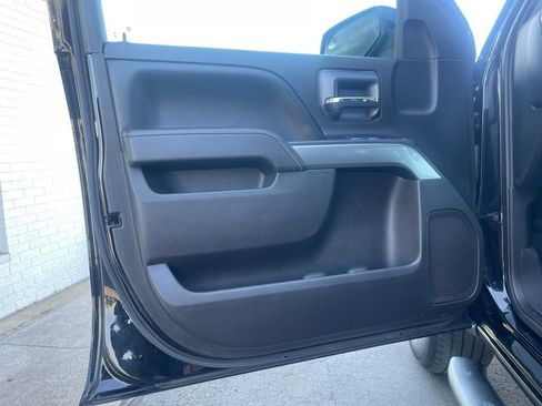 Used 2017 Chevrolet Silverado 1500 LT w/ All Star Edition AWD/4WD image 21