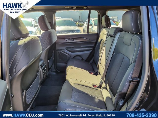 Certified 2025 Jeep Grand Cherokee Laredo X w/ Luxury Tech Group I AWD/4WD image 11