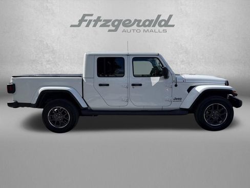 Used 2023 Jeep Gladiator Overland w/ Popular Equipment Package AWD/4WD image 3
