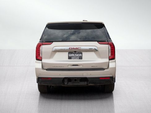 Used 2023 GMC Yukon XL SLT w/ SLT Premium Package AWD/4WD image 4