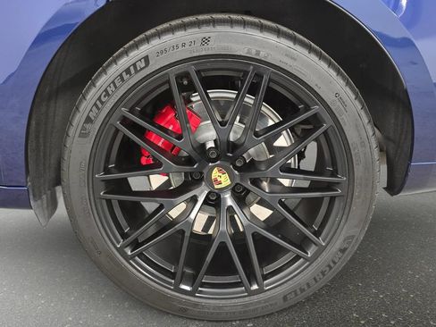 Certified 2023 Porsche Macan GTS AWD/4WD image 29