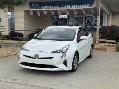Used 2018 Toyota Prius Three w/ Advanced Technology Package