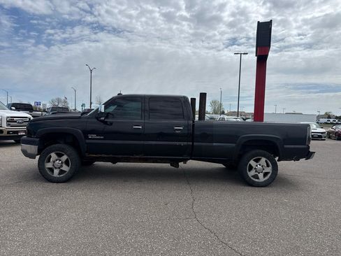 Used 2003 Chevrolet Silverado 2500 LT AWD/4WD image 3