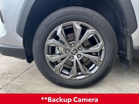 Used 2024 Toyota RAV4 Limited AWD/4WD image 4