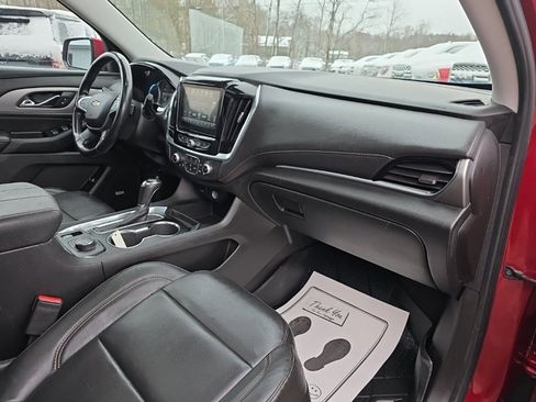 Used 2019 Chevrolet Traverse RS w/ LPO, Floor Liner Package image 19