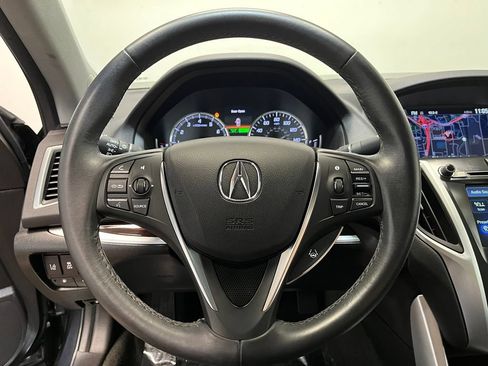 Used 2016 Acura TLX w/ Technology Package FWD image 6