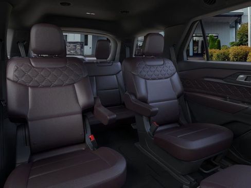 New 2026 Ford Explorer Platinum w/ LUX Leather Package image 12