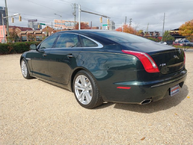 Used 2011 Jaguar XJ L RWD image 12