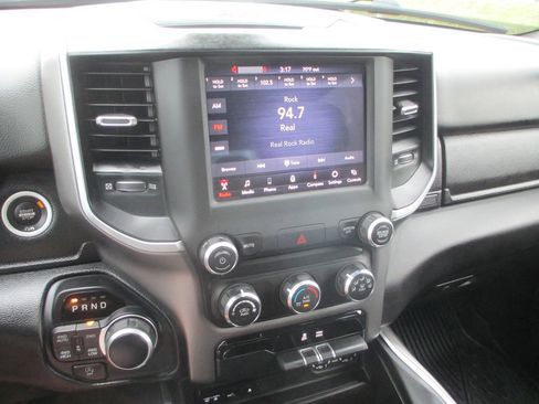 Used 2019 RAM 1500 Big Horn image 27