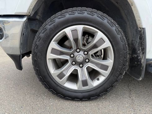 Used 2022 RAM 1500 Limited w/ Trailer Tow Group image 17