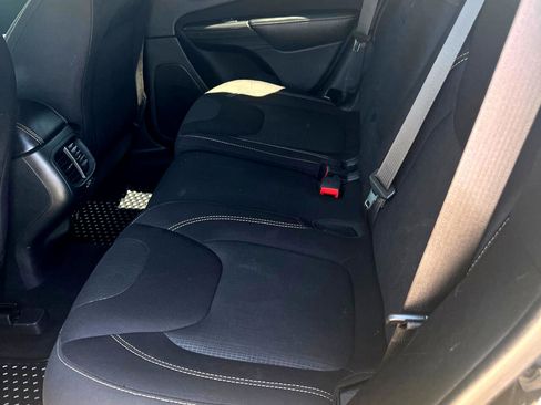 Used 2016 Jeep Cherokee Latitude image 9