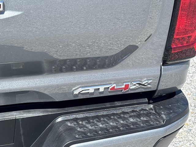 Used 2023 GMC Canyon AT4X AWD/4WD image 5