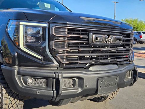 Used 2023 GMC Sierra 1500 AT4X AWD/4WD image 8