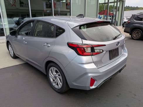 Used 2025 Subaru Impreza 2.0i AWD/4WD image 5