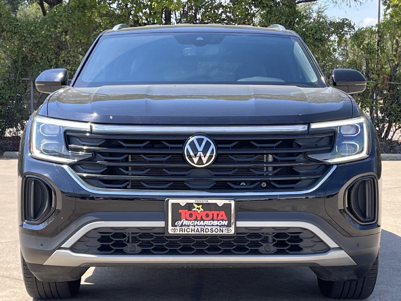 Used 2026 Volkswagen Atlas Cross Sport SE FWD image 7