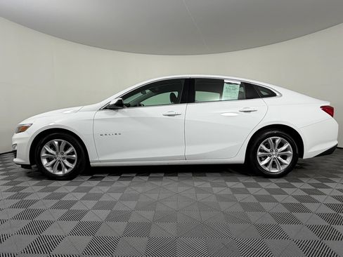 Used 2024 Chevrolet Malibu LT w/ LPO, Floor Liner Package FWD image 14