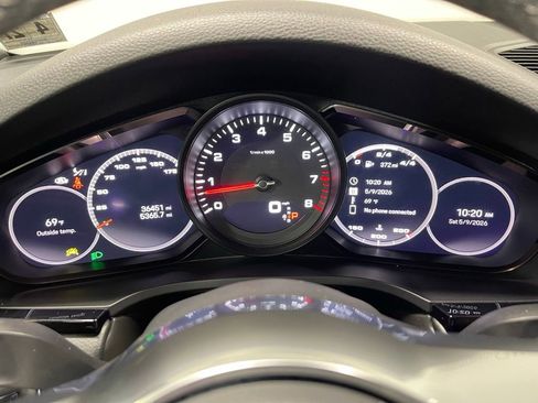 Used 2022 Porsche Cayenne AWD/4WD image 28