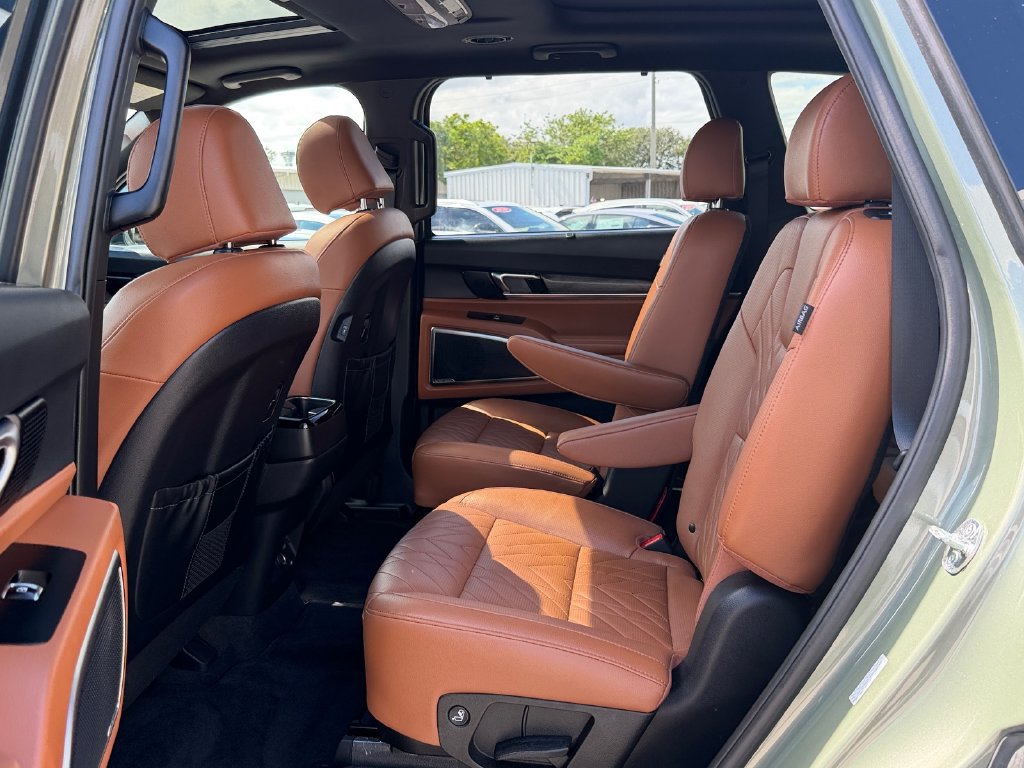 Used 2024 Kia Telluride SX X-Line AWD/4WD image 13