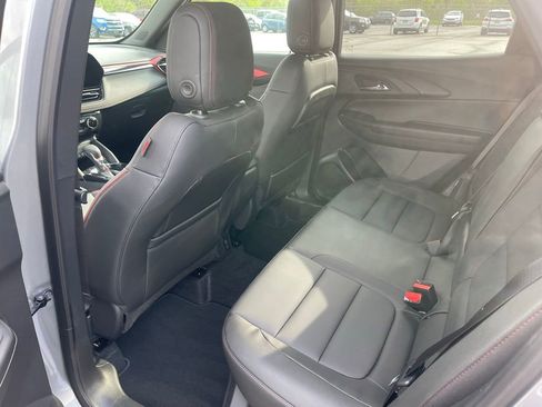 Used 2025 Chevrolet TrailBlazer RS w/ Convenience Package image 15